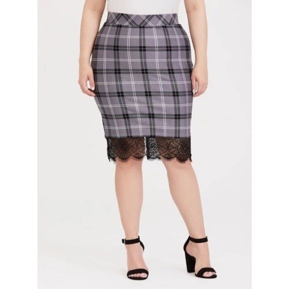 torrid Dresses & Skirts - NEW Torrid Gray Plaid Pull On Mini Studio Luxe Ponte‎ Lace Trim Pencil Skirt